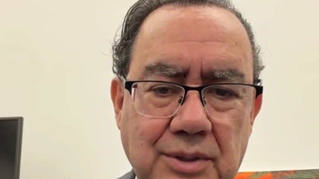 Cury diz que Lula 'vai destruir' Flávio no 2º turno e volta a defender própria candidatura