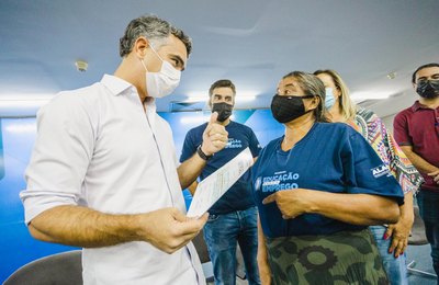 Programa Educação para Emprego já beneficia cerca de dois mil estudantes do EJA em Alagoas