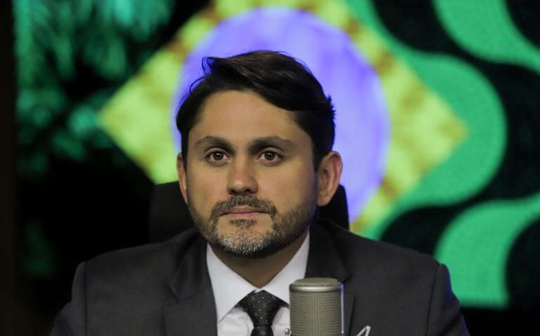 PGR denuncia ministro das Comunicações por desvio de emendas
