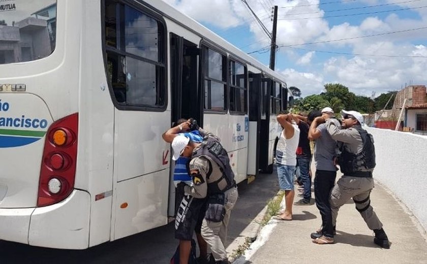 Mês de abril zera ocorrências de assaltos a ônibus em Maceió