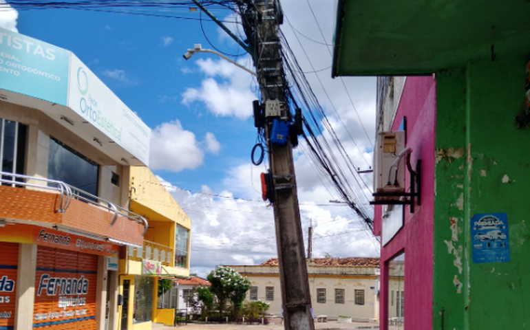 ANEEL mantém multa de R$ 4,9 milhões à Equatorial Alagoas por falhas graves no fornecimento de energia