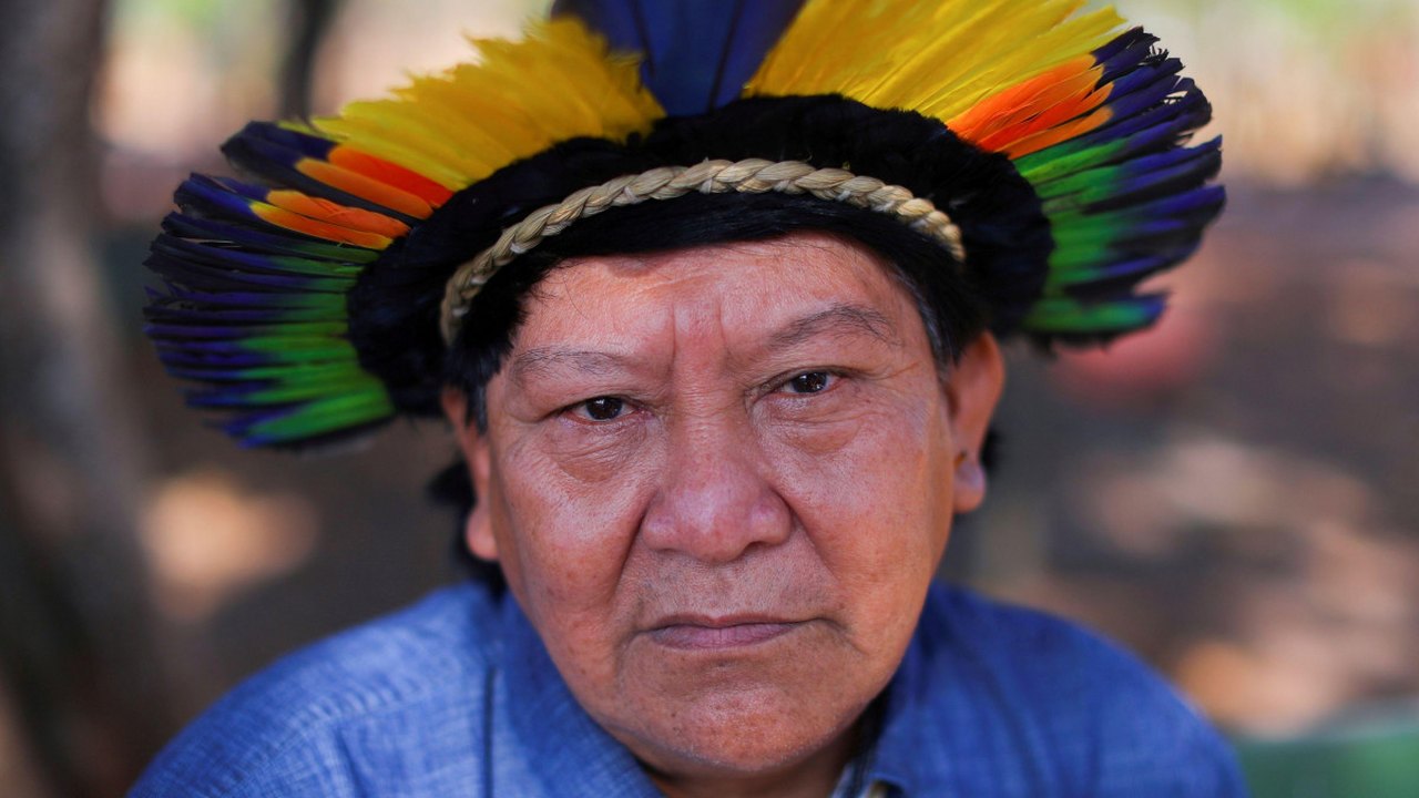 Davi Kopenawa testa positivo para covid e cancela participação na Flip 2022