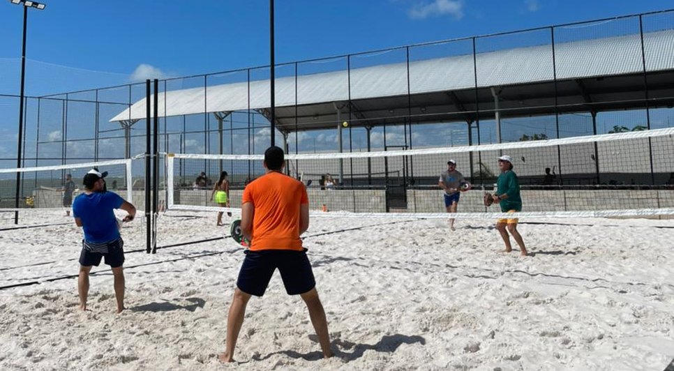 Beach Tennis se torna tendência em Aracaju