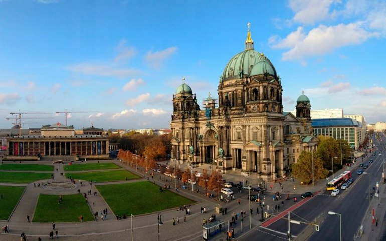 Obras de arte são misteriosamente atacadas em museus de Berlim