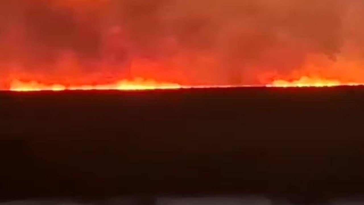 Incêndio no Pantanal avança para a Bolívia e mantém chamas ativas