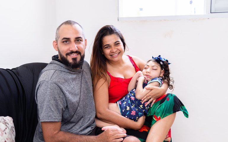 Programa Remédio em Casa entrega mais de um milhão de fraldas descartáveis