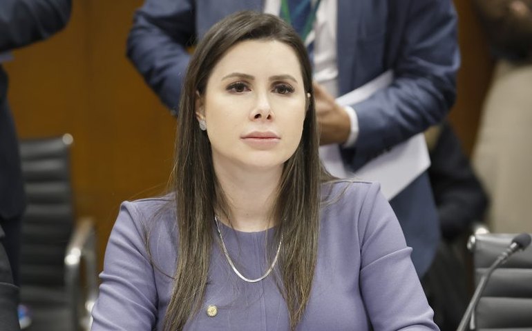 Comissão aprova direito de vítimas de violência doméstica acessarem histórico criminal de agressores