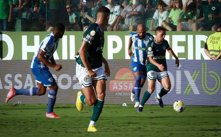 Avaí empata com o Goiás e pode terminar a rodada na zona de rebaixamento