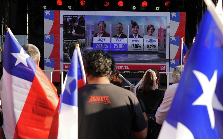 José Antonio Kast lidera disputa presidencial no Chile com ampla vantagem