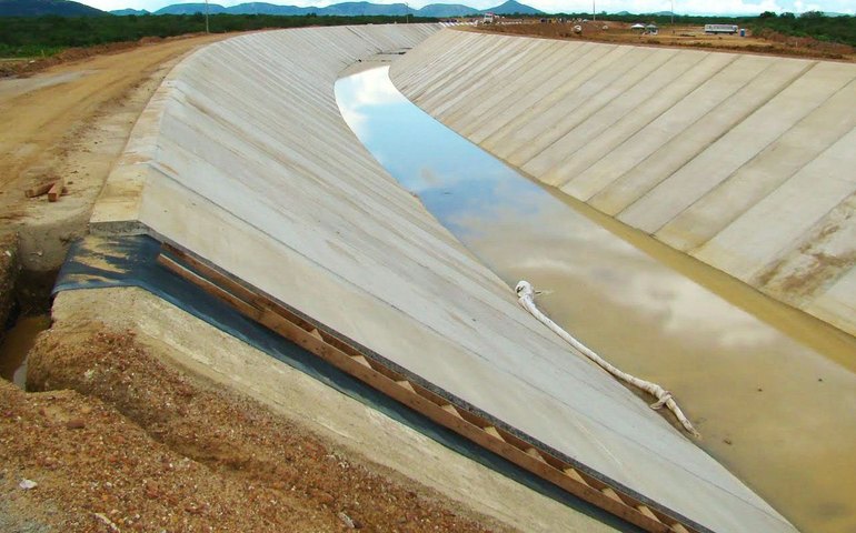 Governos criam bases de acordo sobre transposição do São Franscisco