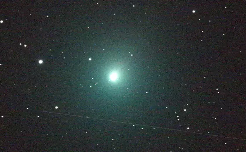 Cometa ilumina o céu do Rio Grande do Sul