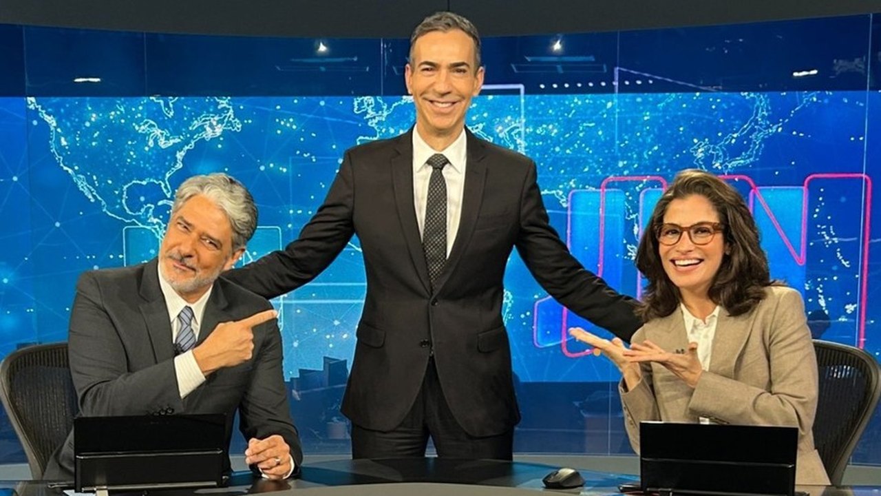 William Bonner se despede do Jornal Nacional após 29 anos; César Tralli assume a bancada