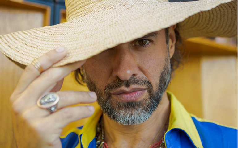 Lançado o aguardado novo álbum de Marcelo Jeneci