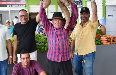 1ª Feira da Agricultura Familiar Miguelense é sucesso de público e vendas em São Miguel dos Campos