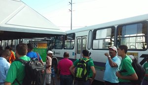 Colisão no DIA / Foto: Internauta