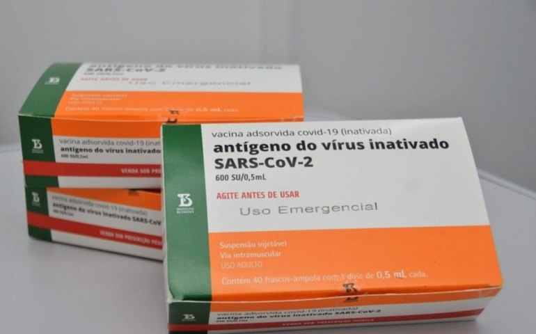 Alagoas já aplicou 150.805 doses das vacinas contra a Covid-19