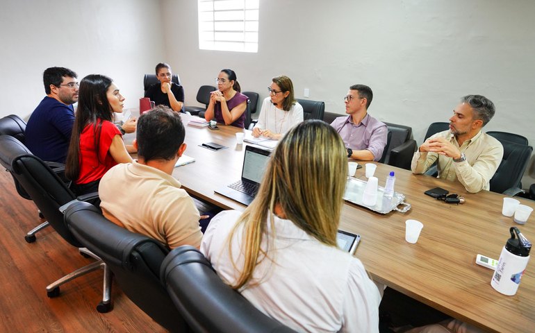 Sesau promove reunião entre gestores da regulação estadual e de Maceió