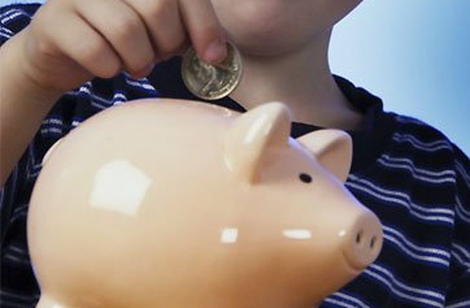 educacao-financeira-para-criancas-como-os-pais-podem-ajudar-seus-filhos-1.jpg