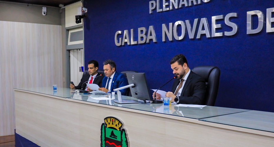 Câmara de Maceió aprova reajuste salarial dos servidores efetivos do Legislativo
