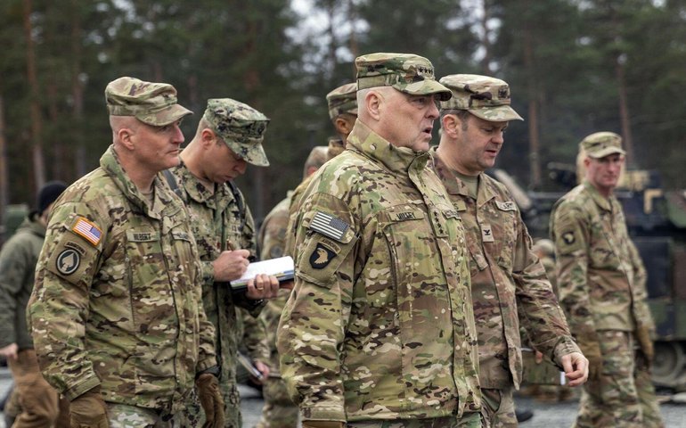 Ex-analista da CIA adverte sobre possível expulsão de tropas norte-americanas da Alemanha