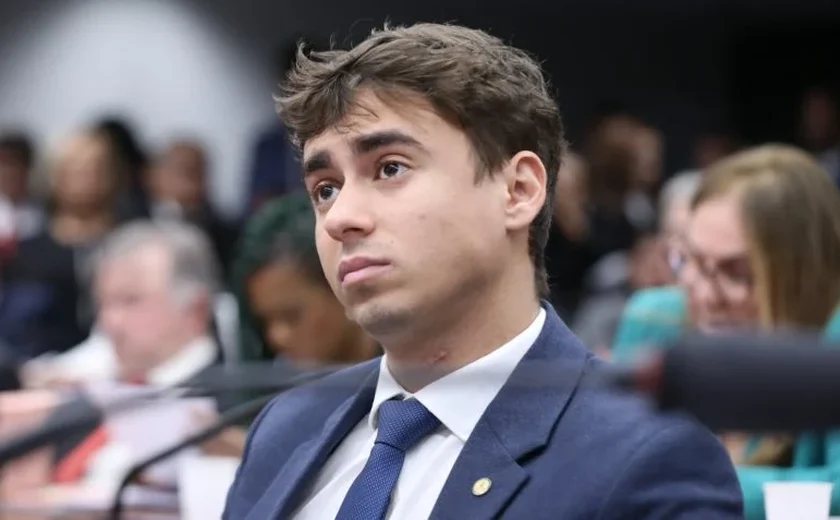 “Só otário defende esse governo”, diz Nikolas Ferreira após campanha “Ministério do Namoro” lançada pelo Planalto