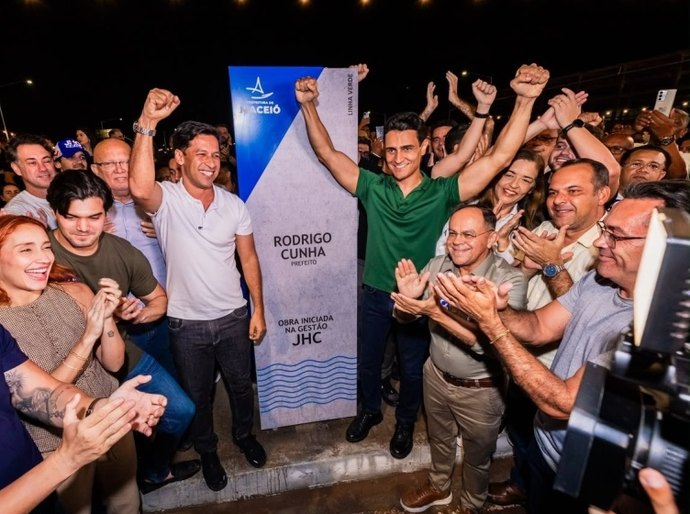 Prefeito Rodrigo Cunha entrega Linha Verde, maior obra de mobilidade da parte alta de Maceió