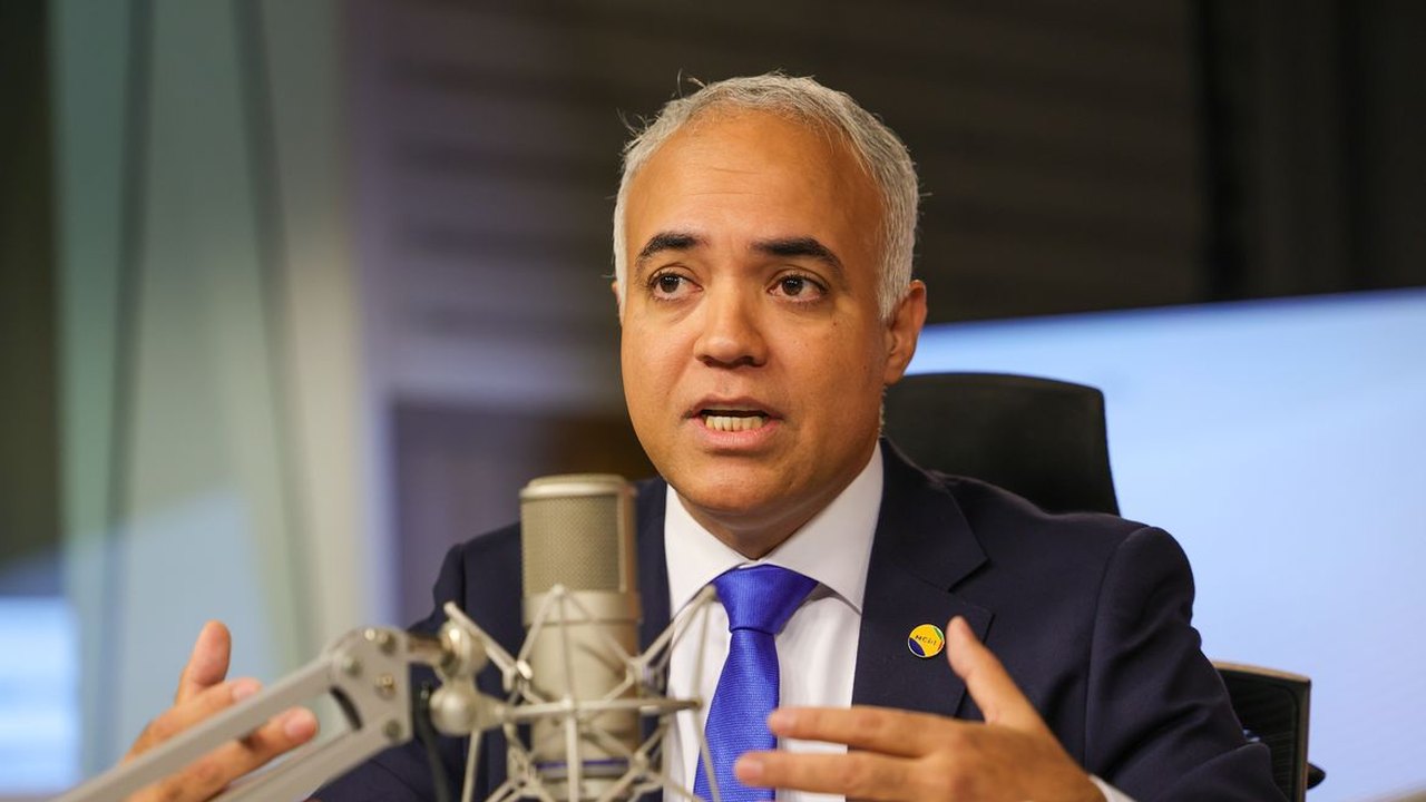 Reforma Casa Brasil: programa será detalhado em breve, diz ministro