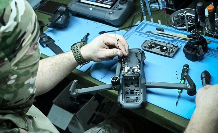 Países Baixos fecham acordo para armar Ucrânia com 600 mil drones, diz ministro da Defesa Países Baixos fecham acordo para armar Ucrânia com 600 mil drones, diz ministro da Defesa