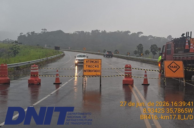 DNIT inicia recuperação da Serra da Catita após queda de rocha na BR-416