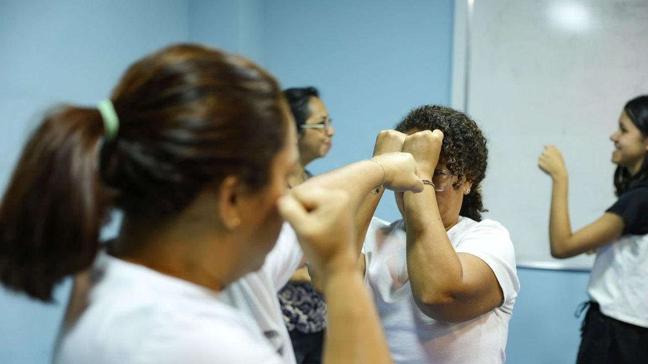 Senado aprova venda de spray de pimenta para defesa de mulheres