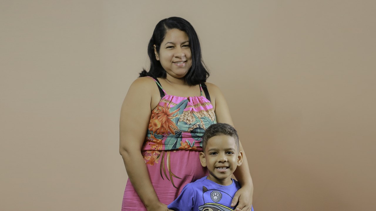 Mães atendidas pelo DMTT são homenageadas com ensaio fotográfico