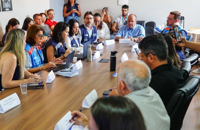 Sesau e Ministério da Saúde alinham medidas de enfrentamento à doença meningocócica