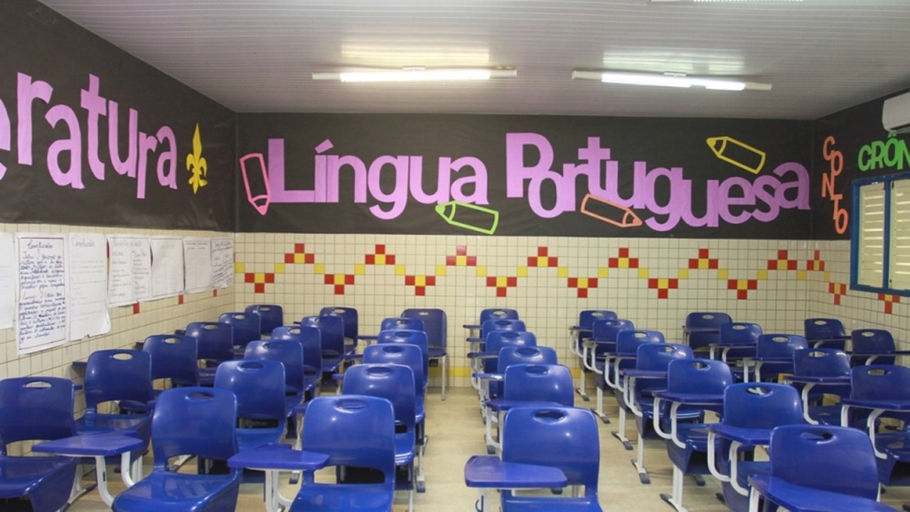 Governo de Alagoas anuncia ajuda de custo para alimentação de alunos da rede estadual