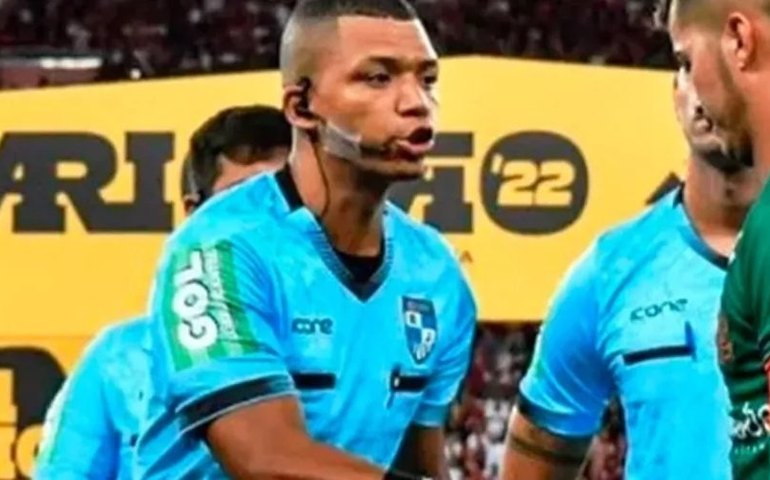 Árbitro explica expulsões no clássico e revela 'tumulto generalizado' de dirigentes do Vasco