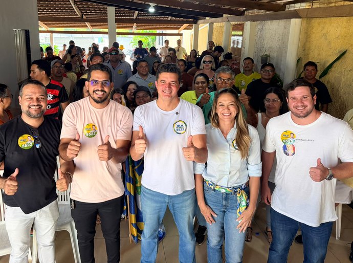 Rui Palmeira amplia sua base no sertão e é recebido por apoiadores em Delmiro Gouveia