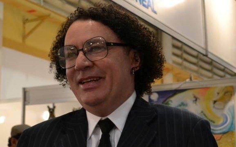 Reitor da Uneal é eleito presidente do Conselho Estadual de Educação