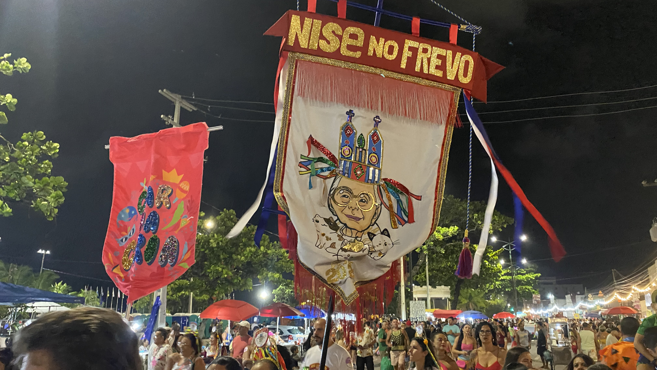 2ª edição do bloco leva diversão e conscientização sobre saúde mental para prévias carnavalescas do Jaraguá