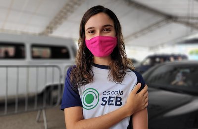 Avanço na imunização contra a Covid-19 permite que adolescentes sejam vacinados