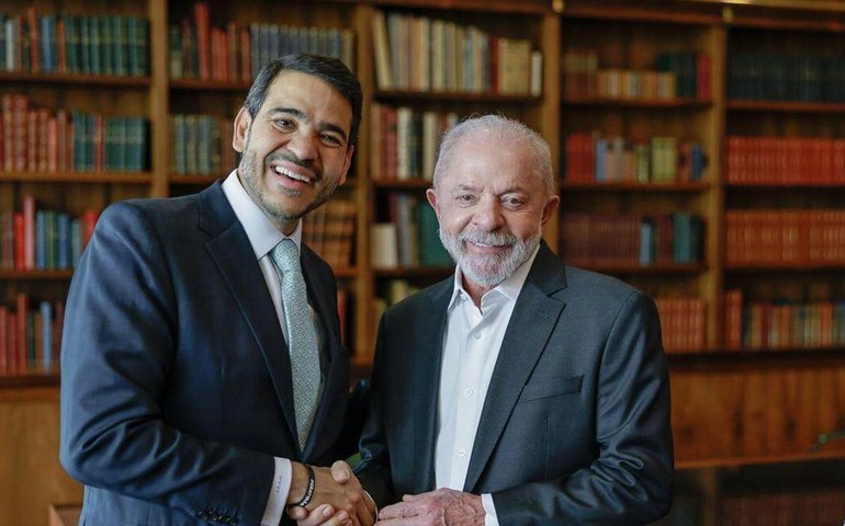 Novo e PL anunciam voto contrário à indicação de Messias ao Supremo