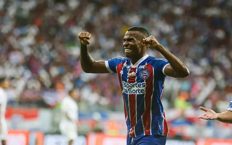 Bahia e Ceará vencem em noite de clássicos