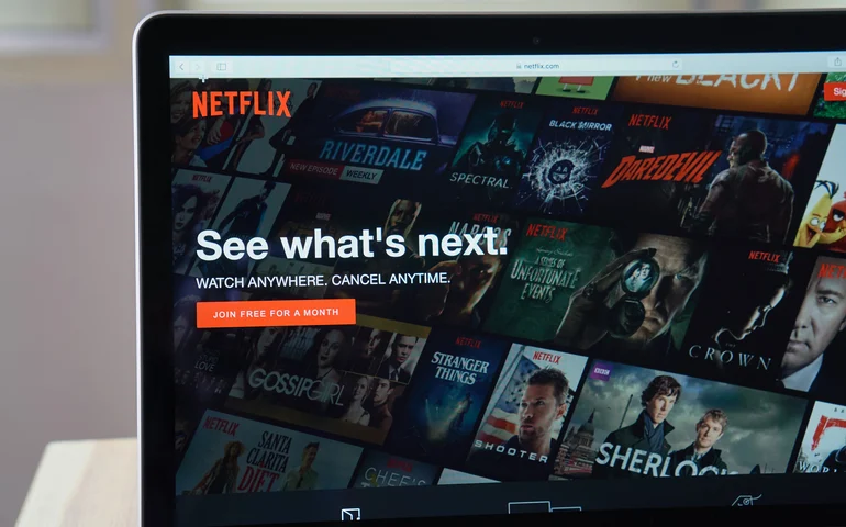 Após compra da Warner Bros., Netflix tranquiliza assinantes: 'Nada muda hoje'