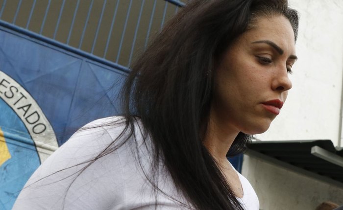 Monique está presa por participar da morte do filho, Henry Borel