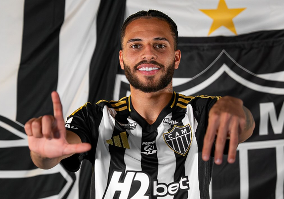 Atlético-MG anuncia a contratação do meio-campista Alexsander, ex-Fluminense
