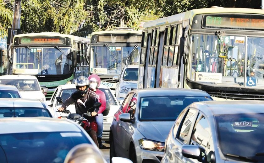 Ausência de sistema de transporte público integrado dificulta mobilidade na Região Metropolitana de Maceió