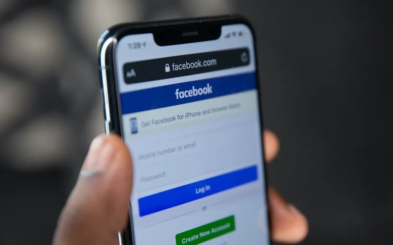 Moderadores de conteúdo do Facebook no Quênia chamam o trabalho de tortura e entram com ação