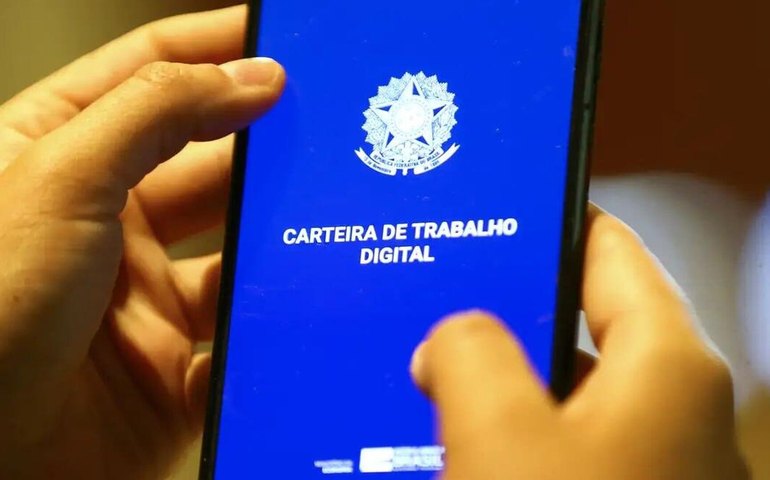 Desemprego fica em 6,6% no último trimestre, o menor da série histórica para o período