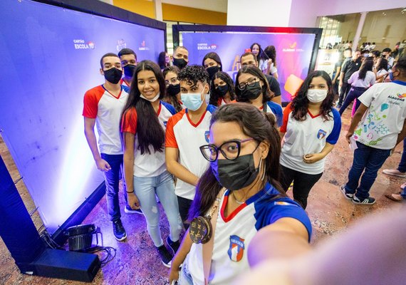 Governo de Alagoas lança programas para o fortalecimento do ensino e aprendizagem