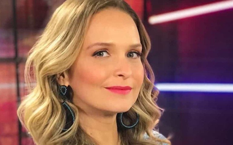 Fernanda Rodrigues conta como descobriu traição de André Marques ‘pela TV’