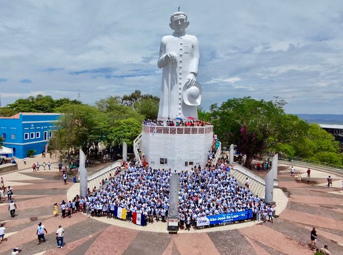 Mais de 850 romeiros participam da 3ª Romaria de São José da Laje a Juazeiro do Norte