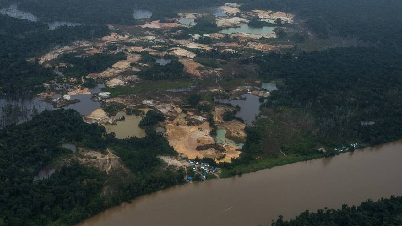 Baixo orçamento, culpa terceirizada: como a Funai de Bolsonaro respondia à crise Yanomami